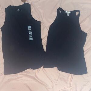 X small women’s black tank tops